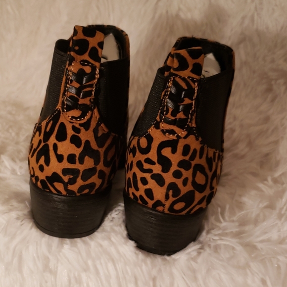 Qupid Cheetah Print Faux Suede Low Heel Booties - Picture 5 of 8